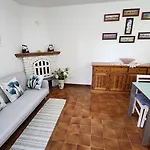 La Casetta Di Laura Intera Casa Indipendente A Chi Piace Il Silenzio Vista 5 Chilometri Da Varenna Tatil Evi Lierna
