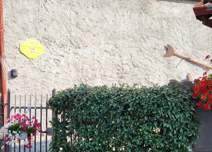 La Casetta Di Laura Intera Casa Indipendente A Chi Piace Il Silenzio Vista 5 Chilometri Da Varenna * Lierna