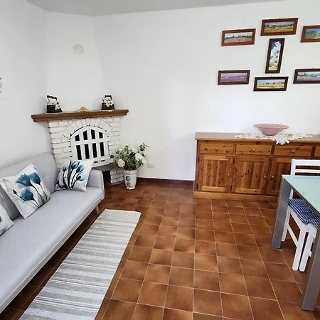 La Casetta Di Laura Intera Casa Indipendente Ideale Per Gruppi O Famiglie Vista 5 Chilometri Da Varenna Ferienhaus Lierna