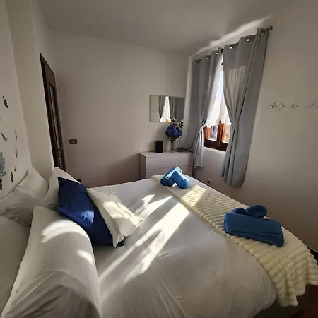 Laura's With View, Detached, 5 Kilometers From Varenna * Lierna