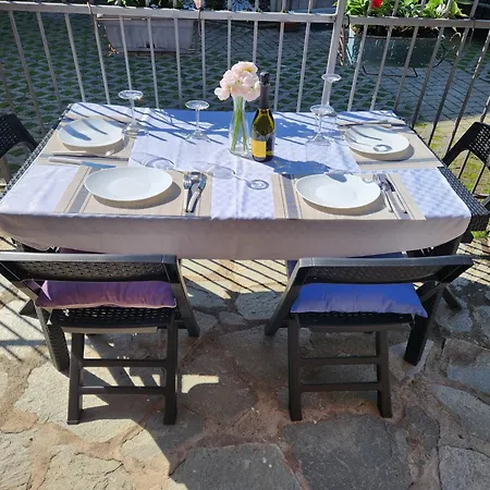 Laura's With View, Detached, 5 Kilometers From Varenna Holiday home *